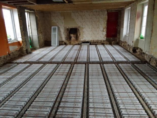 pose d'un plancher en béton